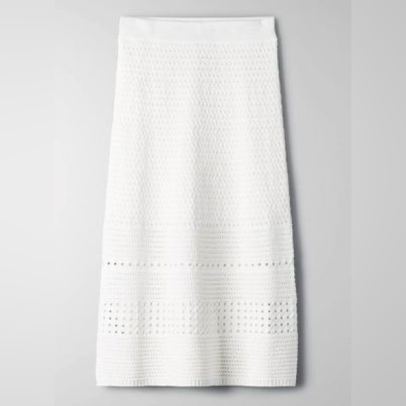 New, never worn Aritzia Wilfred White Heirloom Skirt - Medium - Picture 1 of 11